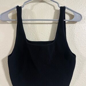 Aritzia Babaton Sculpt Knit Squareneck Cropped Tank